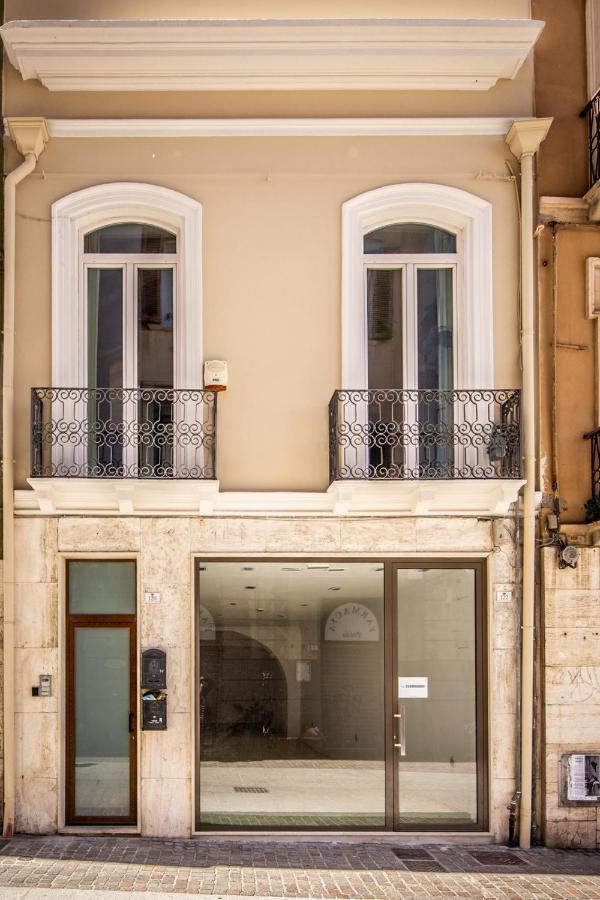 Maison Garibaldi Cagliari Exteriör bild
