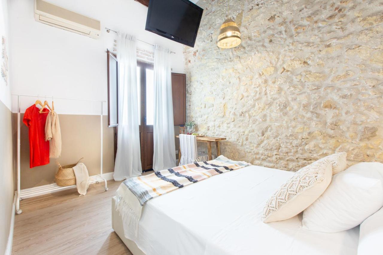 Maison Garibaldi Cagliari Exteriör bild