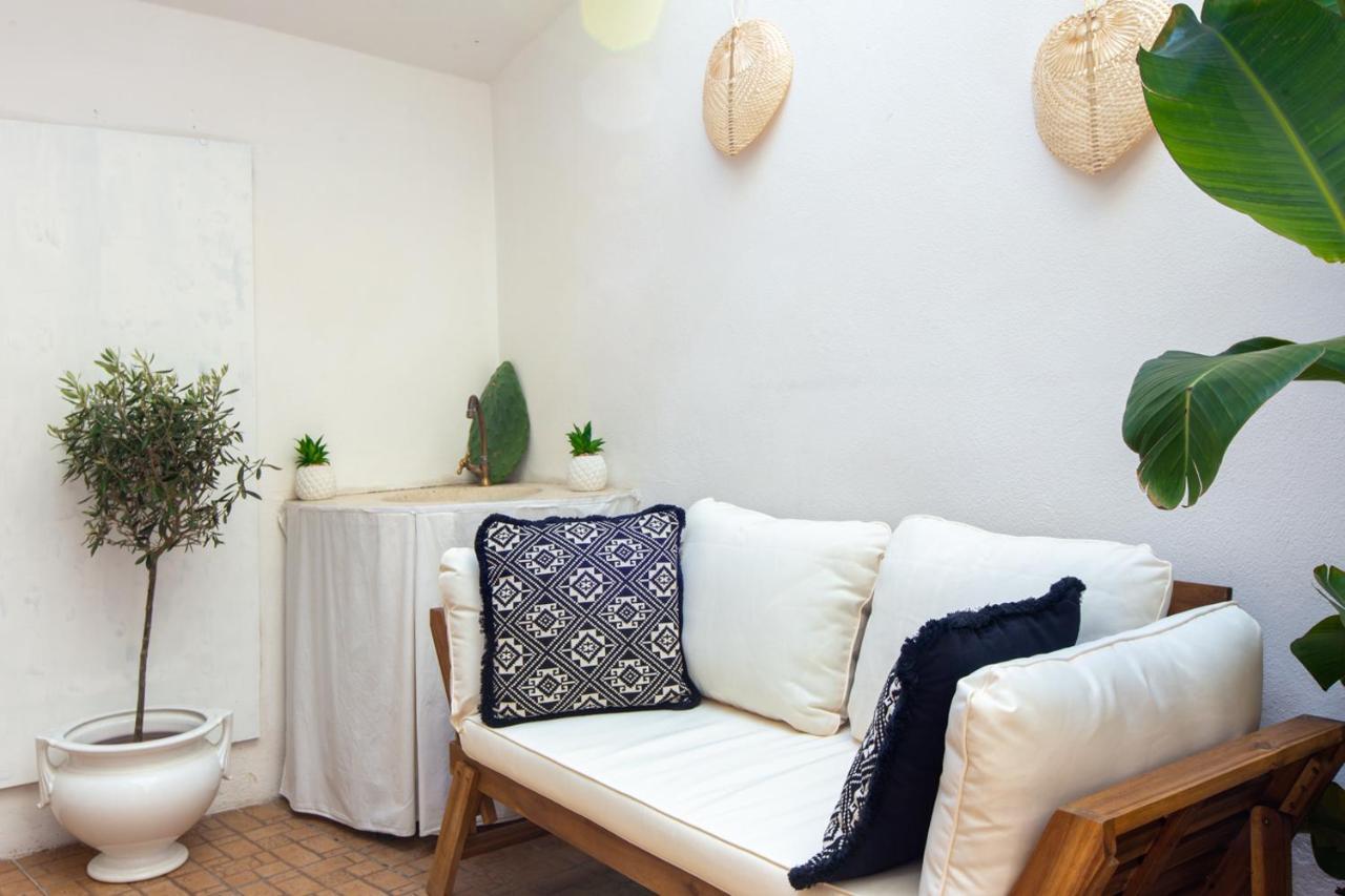 Maison Garibaldi Cagliari Exteriör bild
